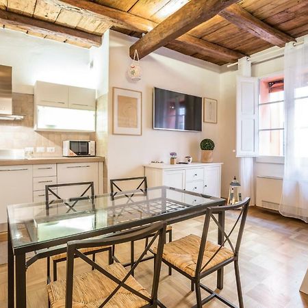 Palazzo Bocchi - The Place Apartments Bologna Kültér fotó