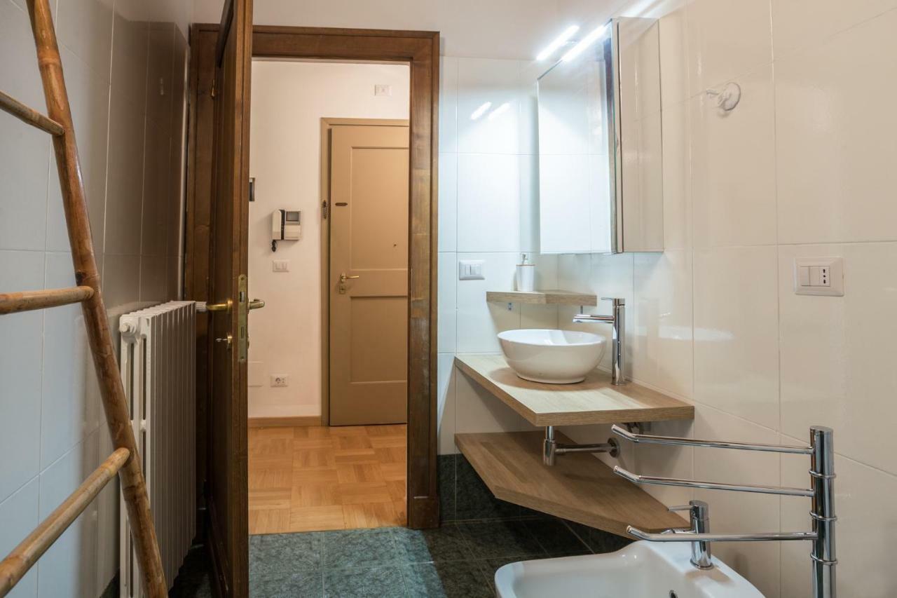 Palazzo Bocchi - The Place Apartments Bologna Kültér fotó
